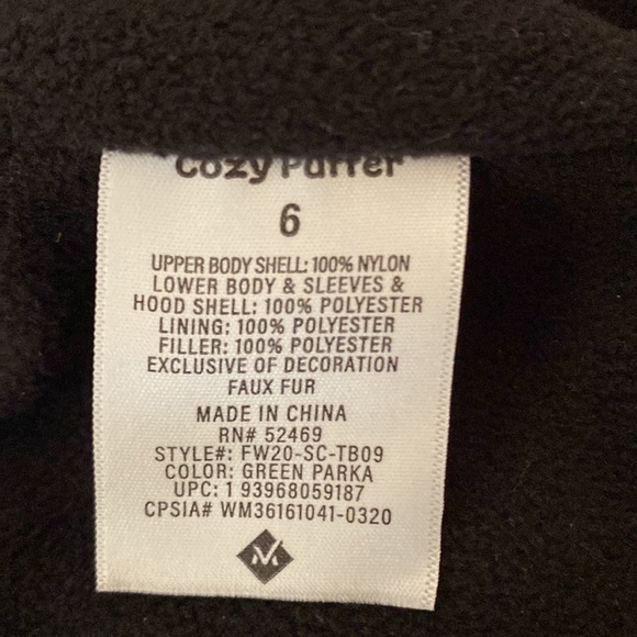 Unisex olive green kids size 6 kids with fur around the hoodie use twice - Picture 3 of 5